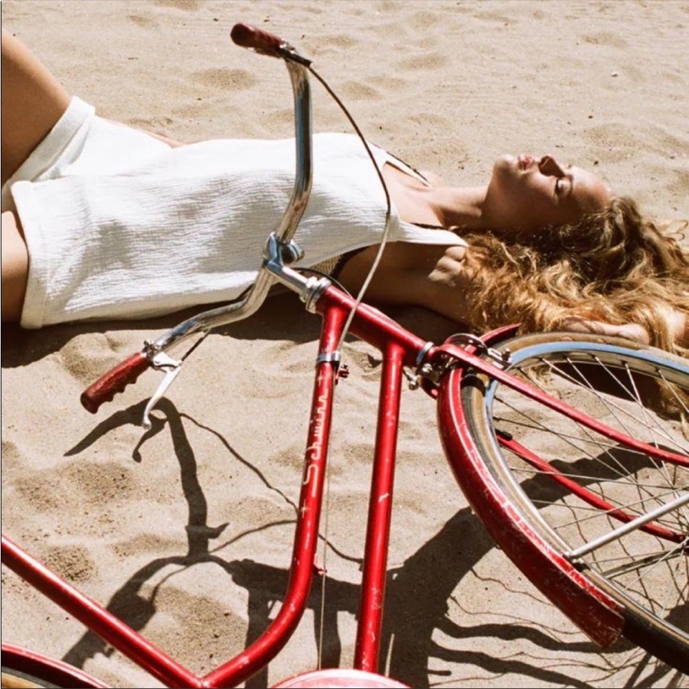 Zara Textured Overall Shorts in White NWT Medium